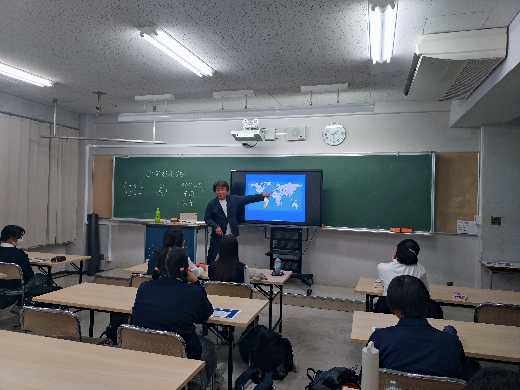 【未来への懸け橋】　獨協大学　フランス語・スペイン語　特別講座