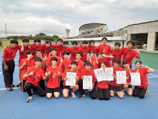 高校陸上競技部　活動報告