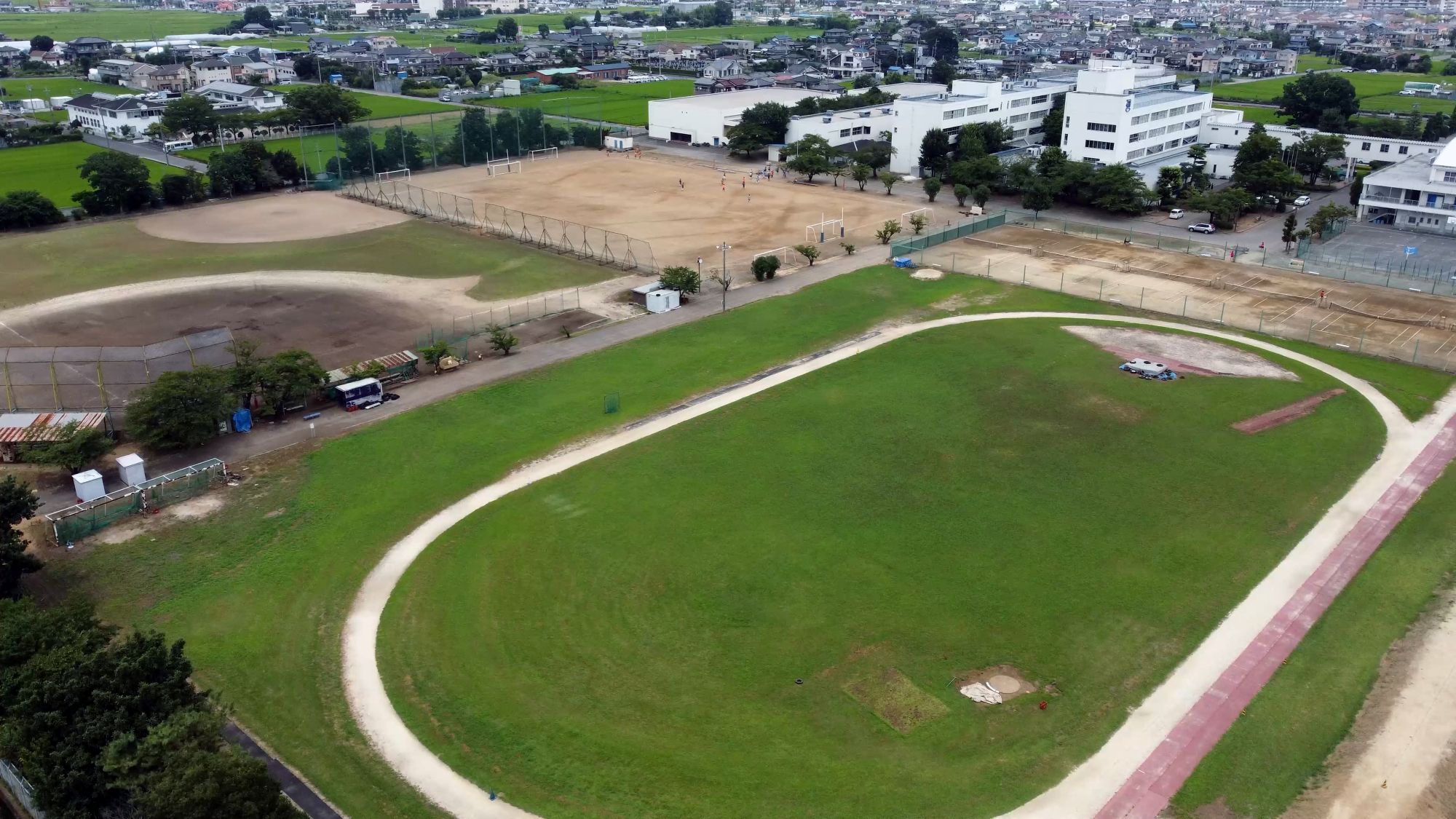 広大なキャンパスと施設