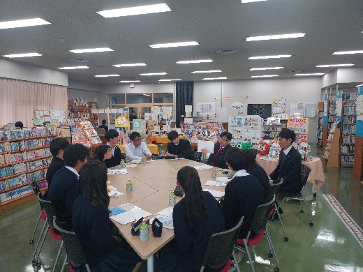 ホンネ de こしがや ～市長と話そう越谷の未来！～（市長と市民による懇談会）