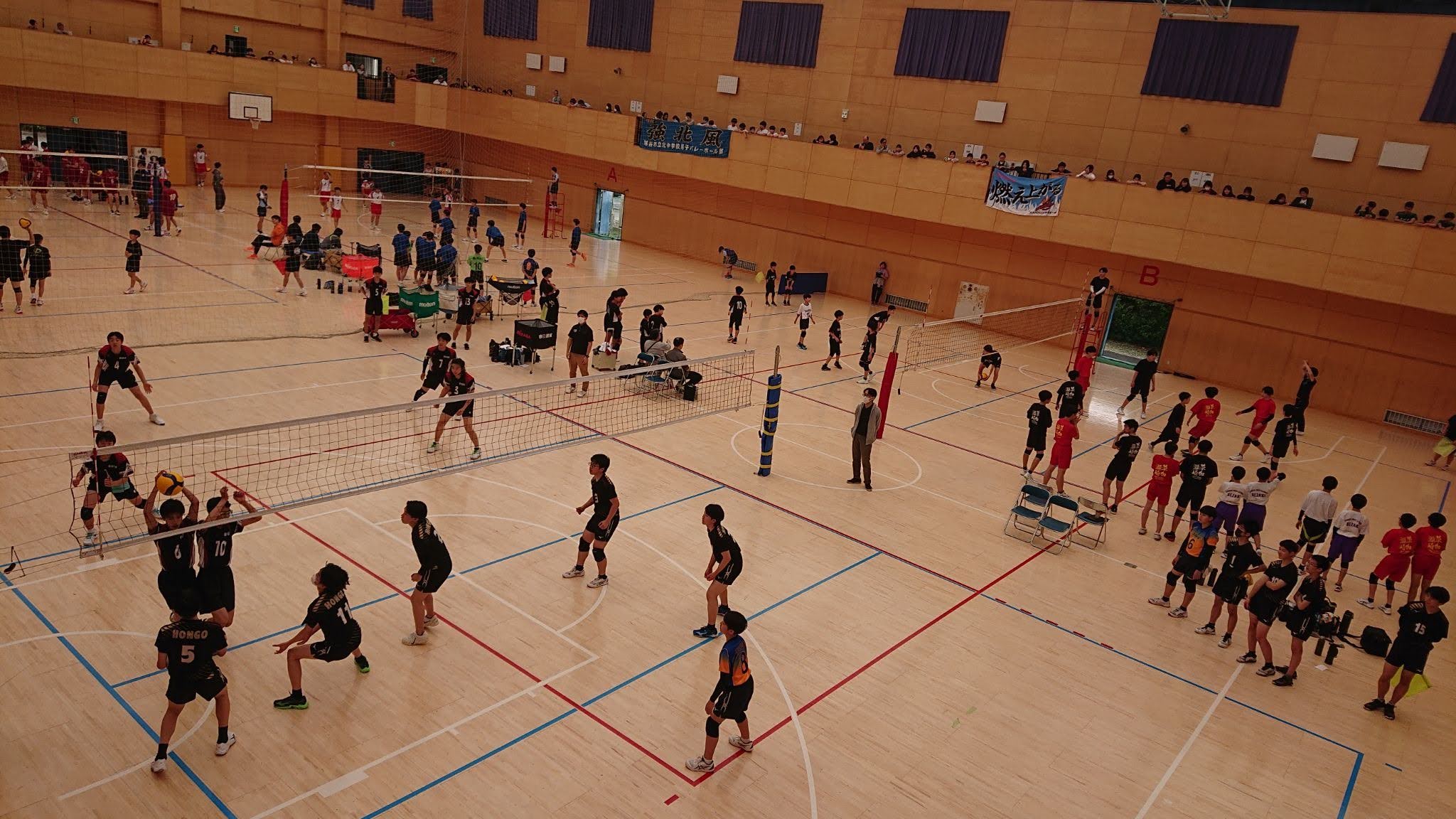 中学男子バレーボール部　活動報告